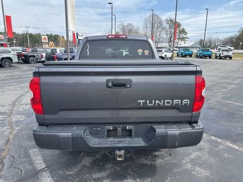 Used 2021 Toyota Tundra Limited w/ Limited Premium Package image 6