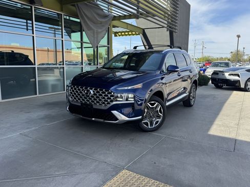 Used 2022 Hyundai Santa Fe Limited image 2
