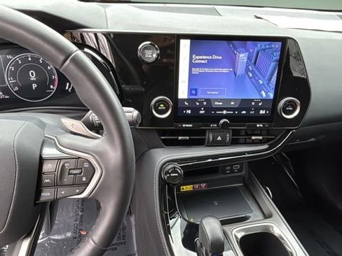 Used 2024 Lexus NX 250 FWD w/ Premium Package image 10