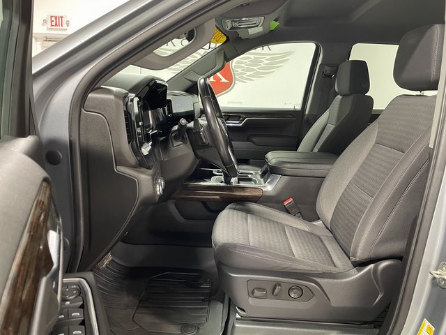 Used 2023 GMC Sierra 1500 Elevation w/ LPO, Elevation Black Package AWD/4WD image 11