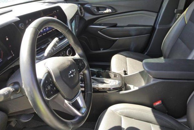Used 2024 Chevrolet Trax ACTIV w/ Driver Confidence Package FWD image 6