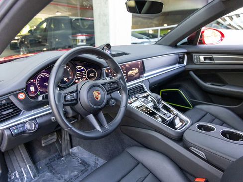 Certified 2023 Porsche Panamera Platinum Edition RWD image 4