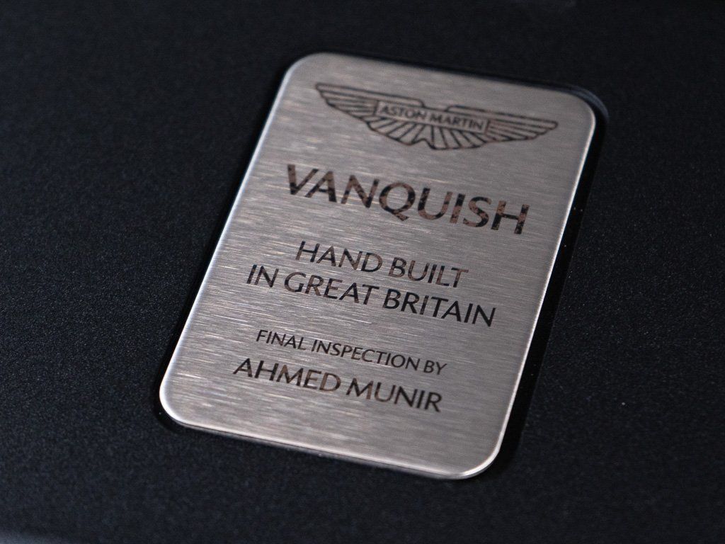 Used 2025 Aston Martin Vanquish RWD image 43