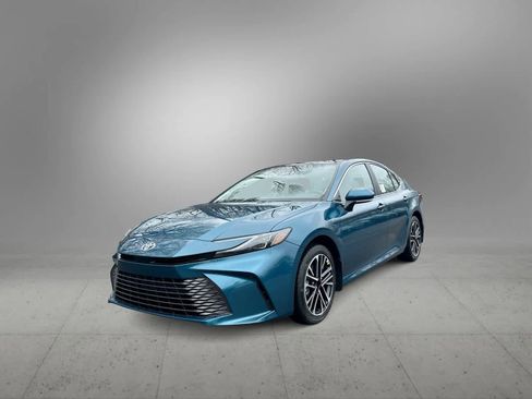 New 2026 Toyota Camry XLE AWD/4WD image 1