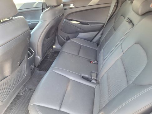 Used 2021 Hyundai Tucson Limited w/ Cargo Package FWD image 11