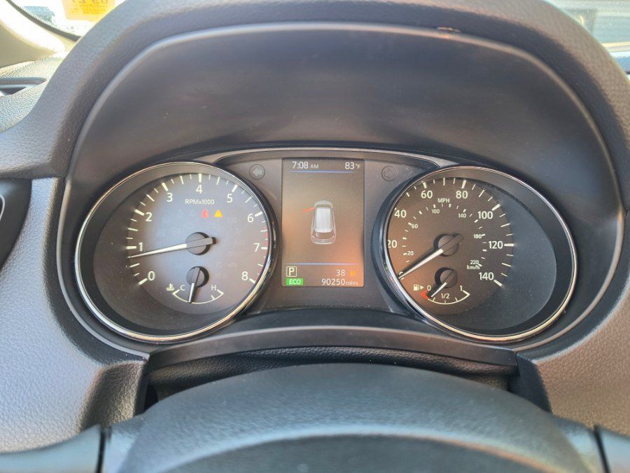 Used 2019 Nissan Rogue S AWD/4WD image 21