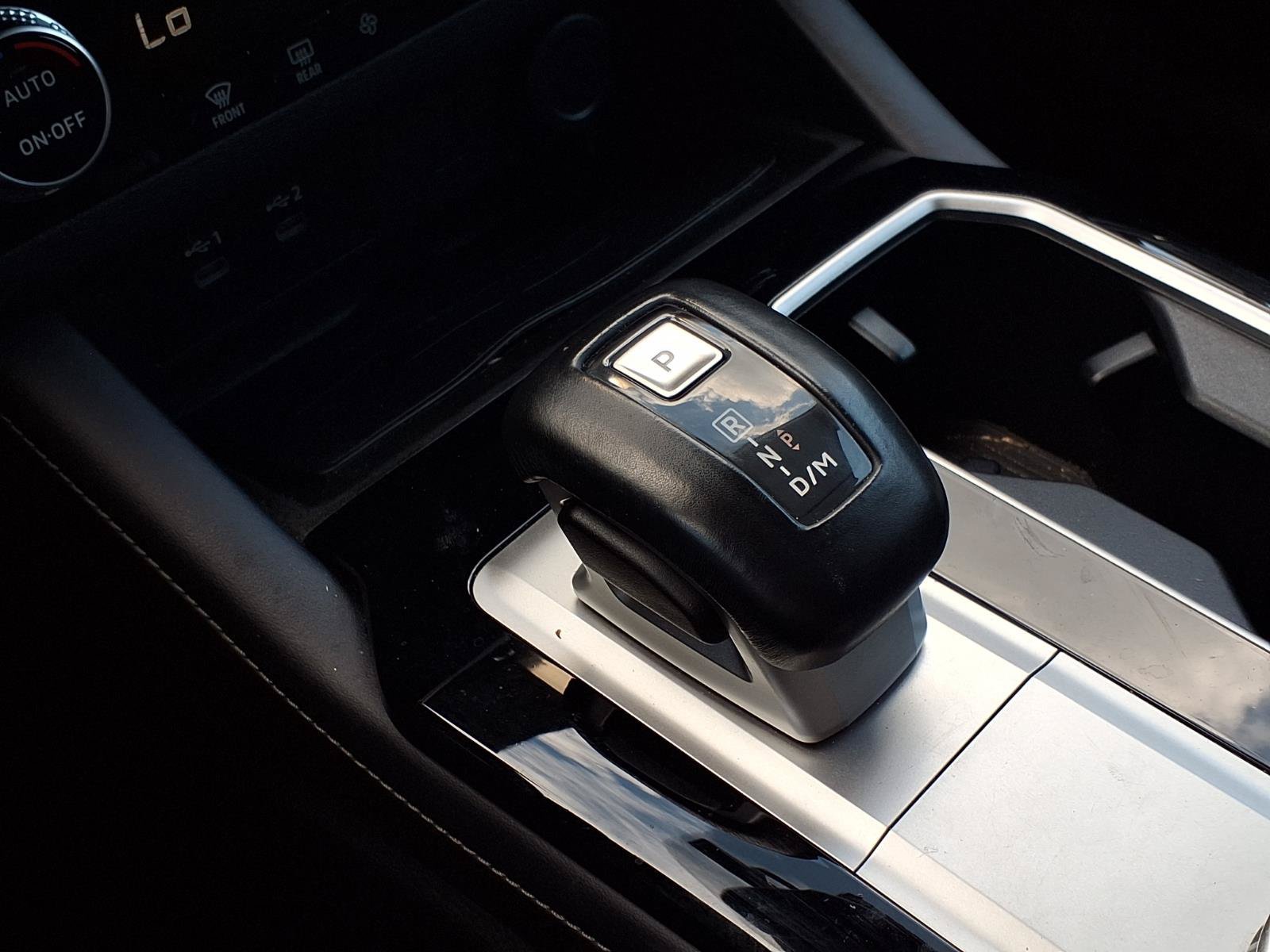 Used 2025 Mitsubishi Outlander SE FWD image 9