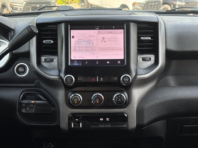 Used 2024 RAM 3500 Tradesman w/ Chrome Appearance Group AWD/4WD image 31