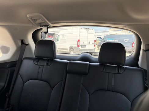Used 2024 Honda Pilot Elite image 14