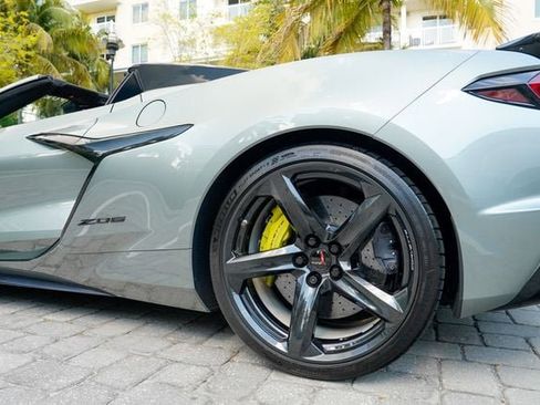 Used 2024 Chevrolet Corvette Z06 w/ Stealth Interior Trim Package image 18