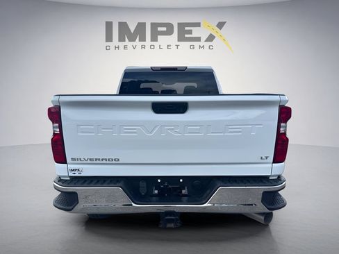 Used 2025 Chevrolet Silverado 2500 LT AWD/4WD image 4