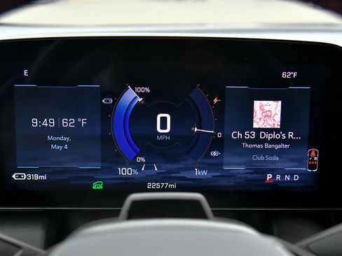 Used 2024 Chevrolet Equinox EV RS FWD image 38