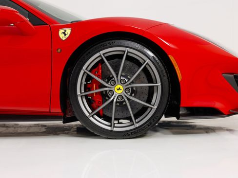 Used 2020 Ferrari 488 Pista Coupe image 13