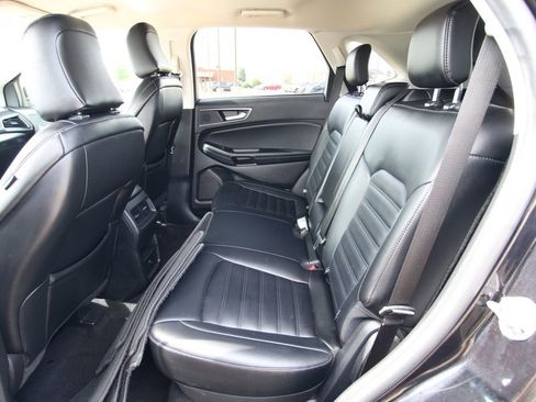 Used 2024 Ford Edge SEL AWD/4WD image 7