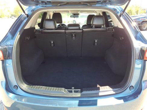 Used 2019 MAZDA CX-5 Touring image 25