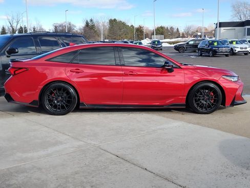 Used 2020 Toyota Avalon TRD image 4