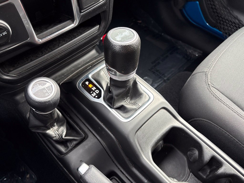 Used 2023 Jeep Wrangler Unlimited Sport AWD/4WD image 28