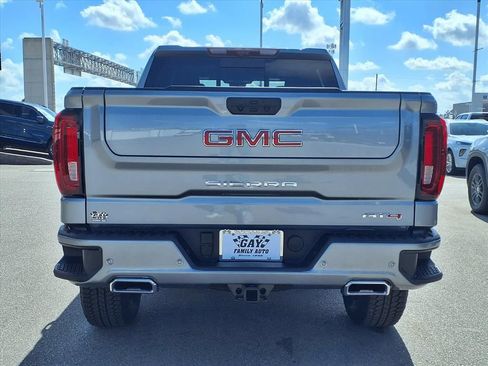 New 2026 GMC Sierra 1500 AT4 w/ AT4 Premium Package image 6