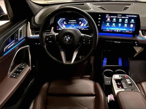 Certified 2025 BMW X1 xDrive28i w/ Premium Package image 5
