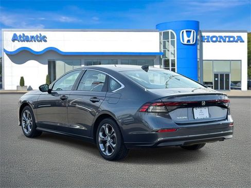 Certified 2023 Honda Accord EX image 5