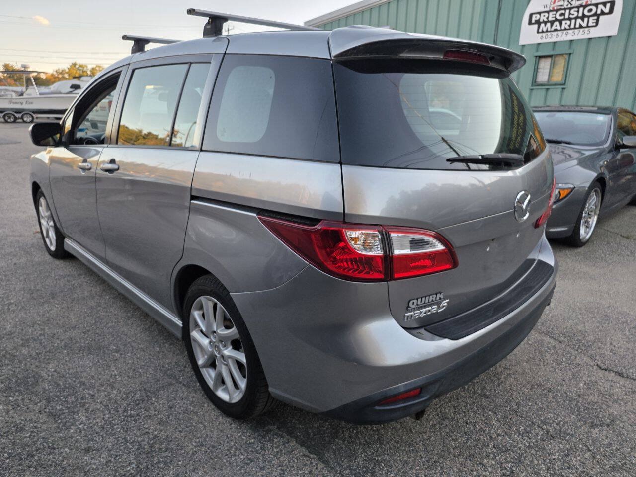 Used 2012 MAZDA MAZDA5 Touring FWD image 11