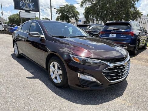 Used 2020 Chevrolet Malibu LS FWD image 4