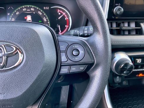 Used 2023 Toyota RAV4 XLE image 23