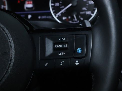 Certified 2023 Nissan Rogue SV w/ SV Premium B Package AWD/4WD image 27