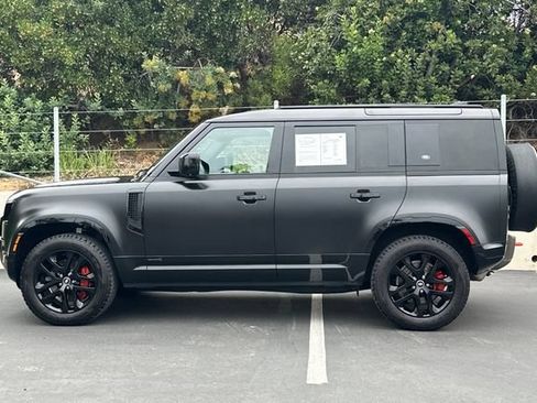 Used 2024 Land Rover Defender 110 X AWD/4WD image 2