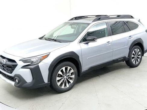 New 2025 Subaru Outback Limited XT image 4