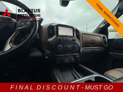 Used 2021 Chevrolet Silverado 1500 High Country w/ Safety Package II image 18