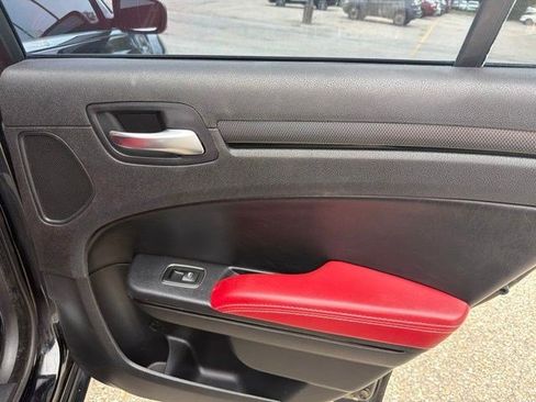 Used 2013 Chrysler 300 S AWD/4WD image 17