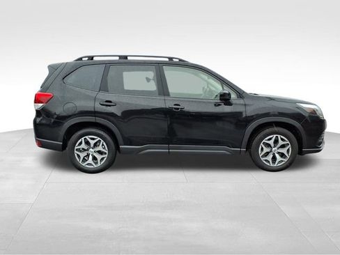 Used 2024 Subaru Forester Premium w/ POP Package 1 image 12