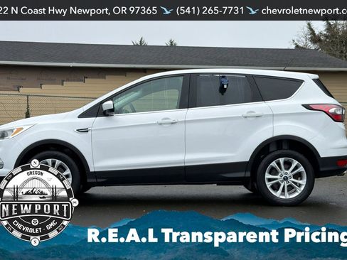 Used 2017 Ford Escape SE image 7