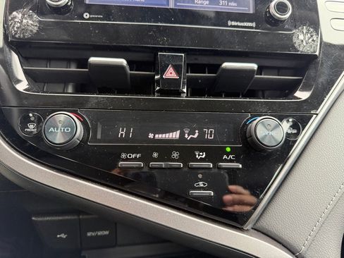 Certified 2023 Toyota Camry SE image 23