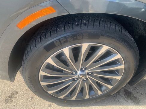 Used 2023 Hyundai Palisade Calligraphy image 44