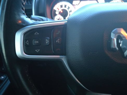 Used 2022 RAM 1500 Big Horn AWD/4WD image 16