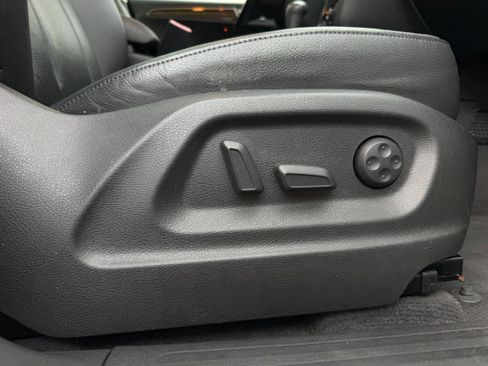 Used 2012 Audi Q5 2.0T Premium Plus image 39