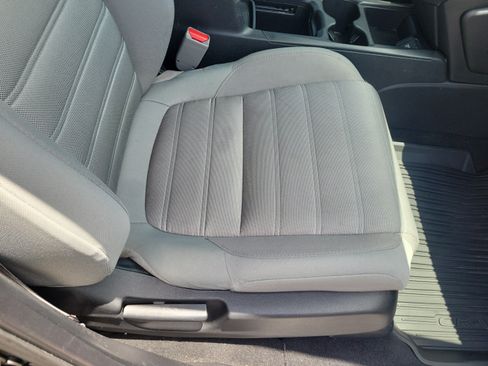 Used 2019 Honda CR-V EX image 19