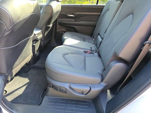 Used 2026 Toyota Grand Highlander AWD image 24
