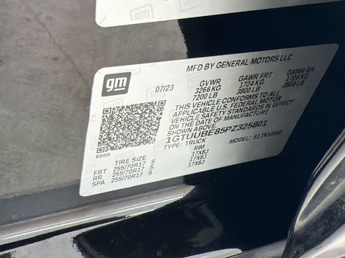 Used 2023 GMC Sierra 1500 SLE AWD/4WD image 18