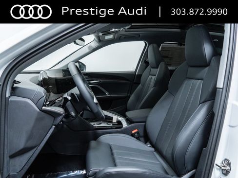 Used 2025 Audi Q5 Premium Plus w/ Premium Plus AWD/4WD image 5