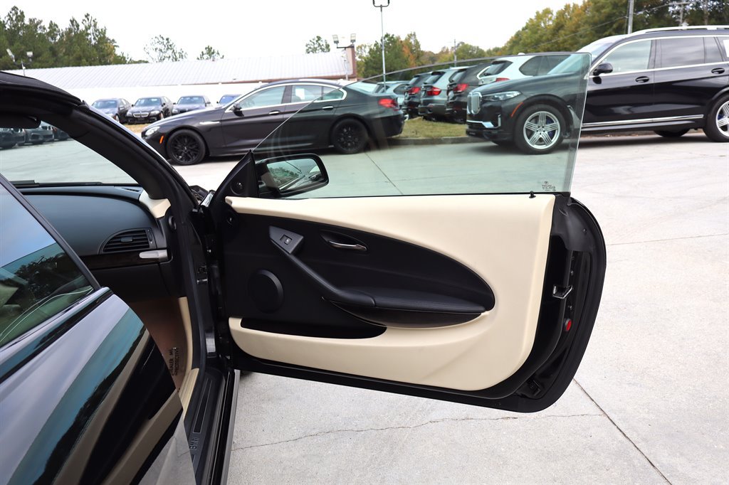 Used 2006 BMW 650i Convertible RWD image 38