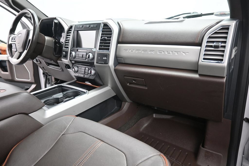 Used 2017 Ford F350 King Ranch w/ King Ranch Ultimate Package AWD/4WD image 20