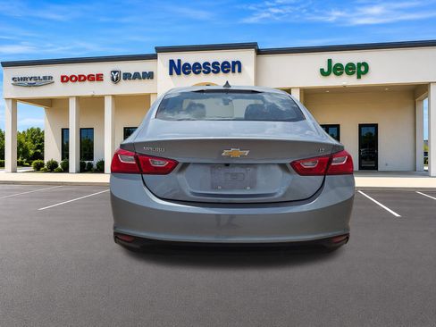 Used 2023 Chevrolet Malibu LT FWD image 6