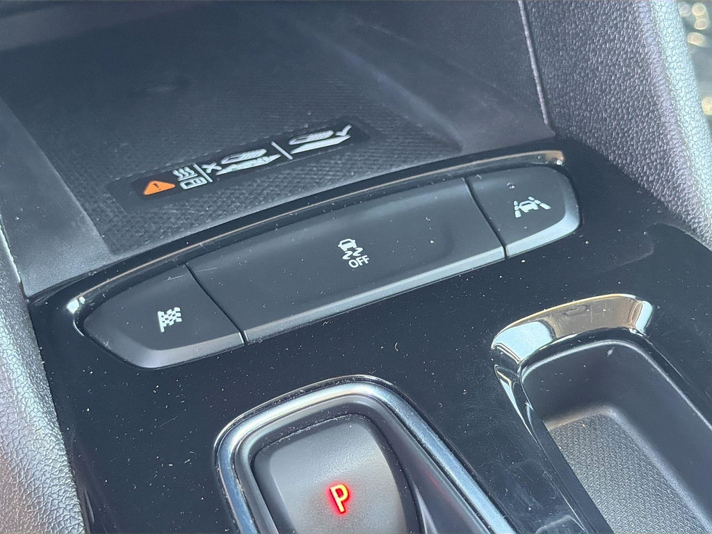 Used 2023 Chevrolet Bolt EUV LT w/ Driver Confidence Package FWD image 17