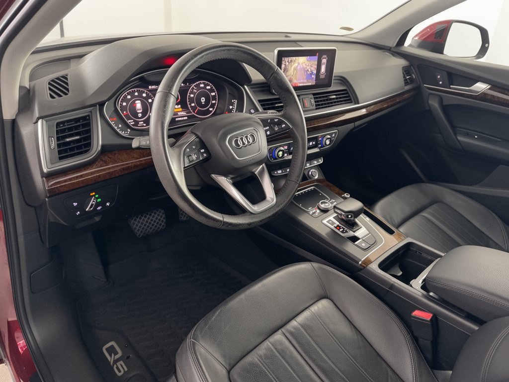 Used 2018 Audi Q5 2.0T Premium Plus w/ Premium Plus Package AWD/4WD image 4
