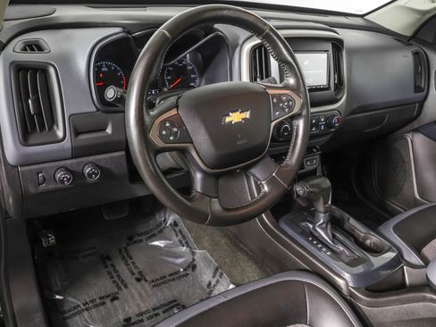Used 2015 Chevrolet Colorado Z71 AWD/4WD image 4