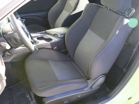 Used 2023 Dodge Challenger R/T image 7