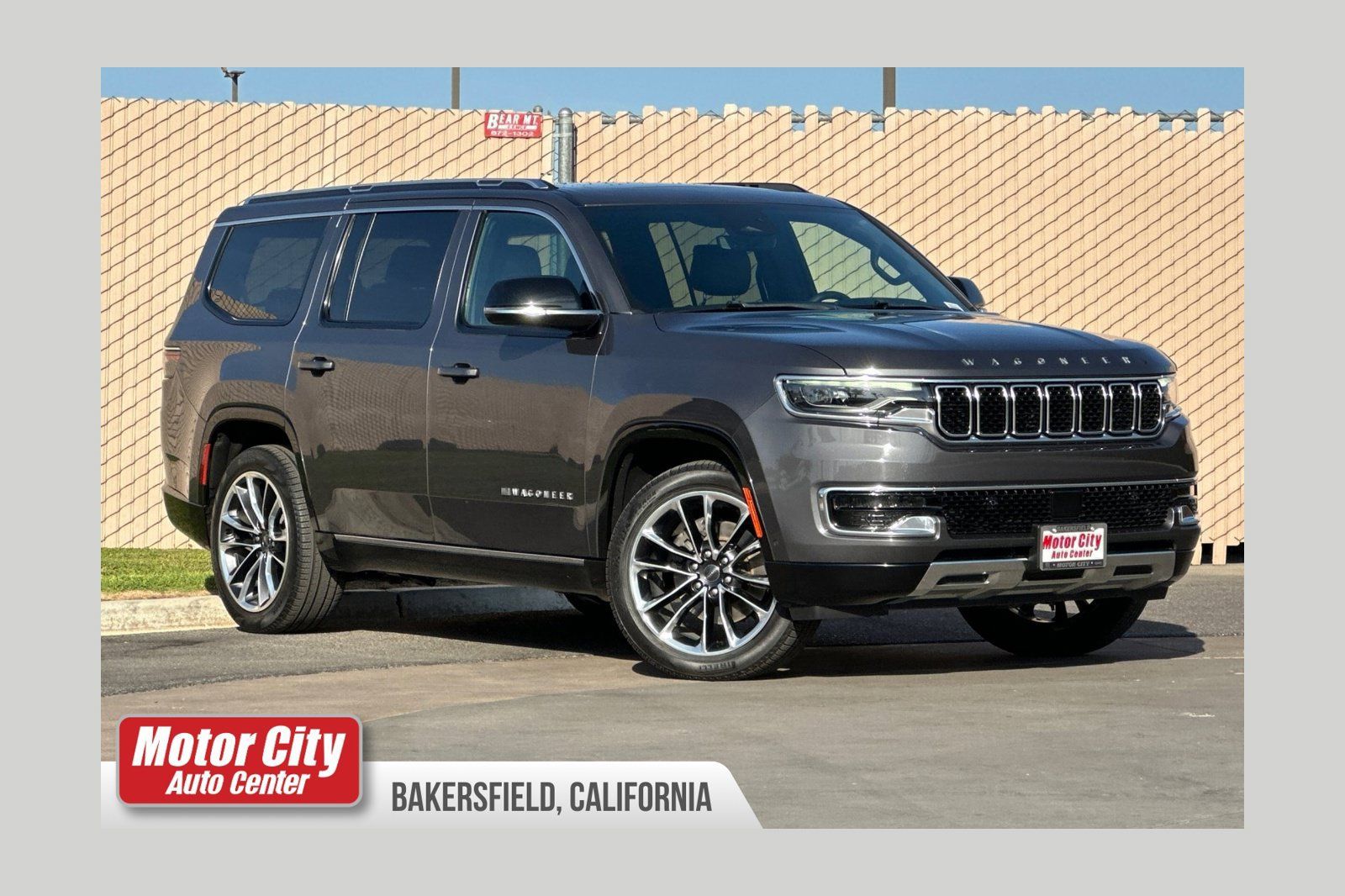 Used 2023 Jeep Wagoneer Series III w/ Premium Group I AWD/4WD 360° Tour